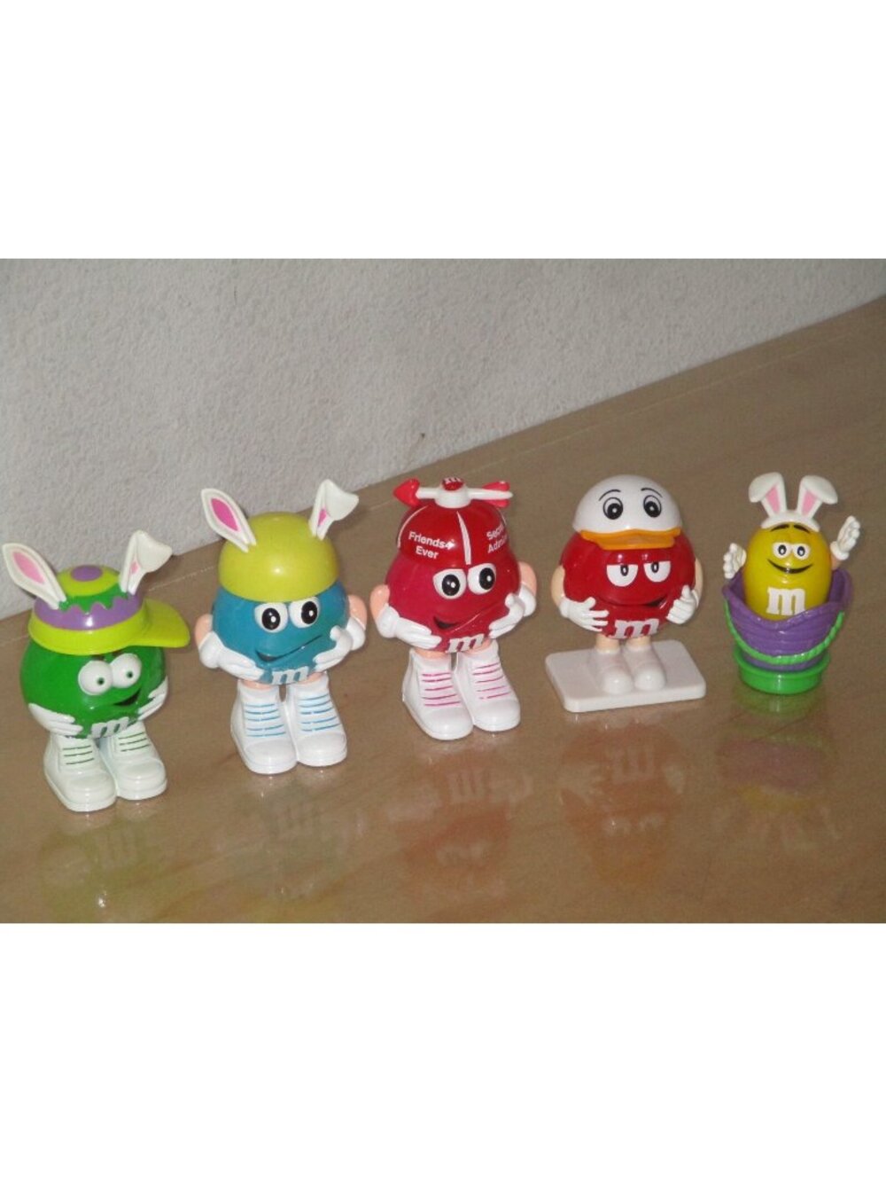 M&M Plastic Figure Containers Various Lot of 5 Different Good Pre Owned Shape